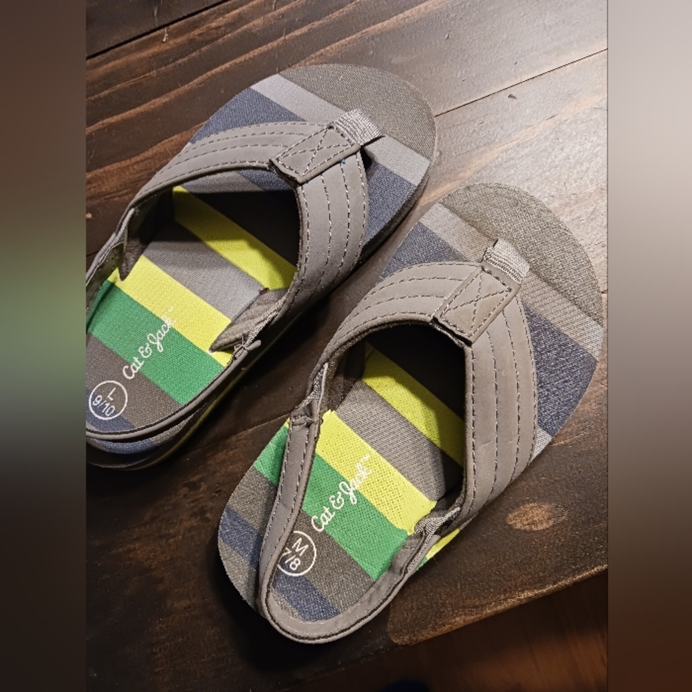 I am selling 2 pairs of Cat & Jack boy sandals. Size 7/8 and 9/10
